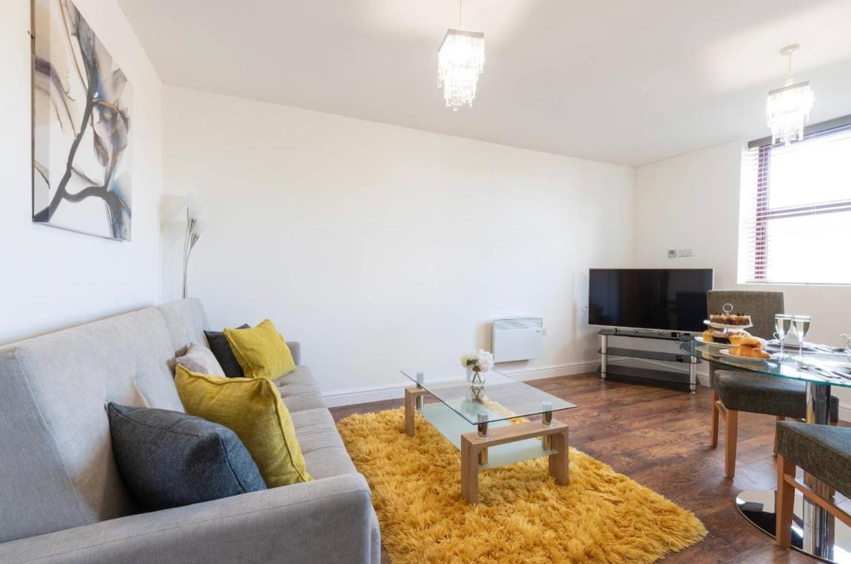 City Apartments By Elegance Living Peterborough Dış mekan fotoğraf